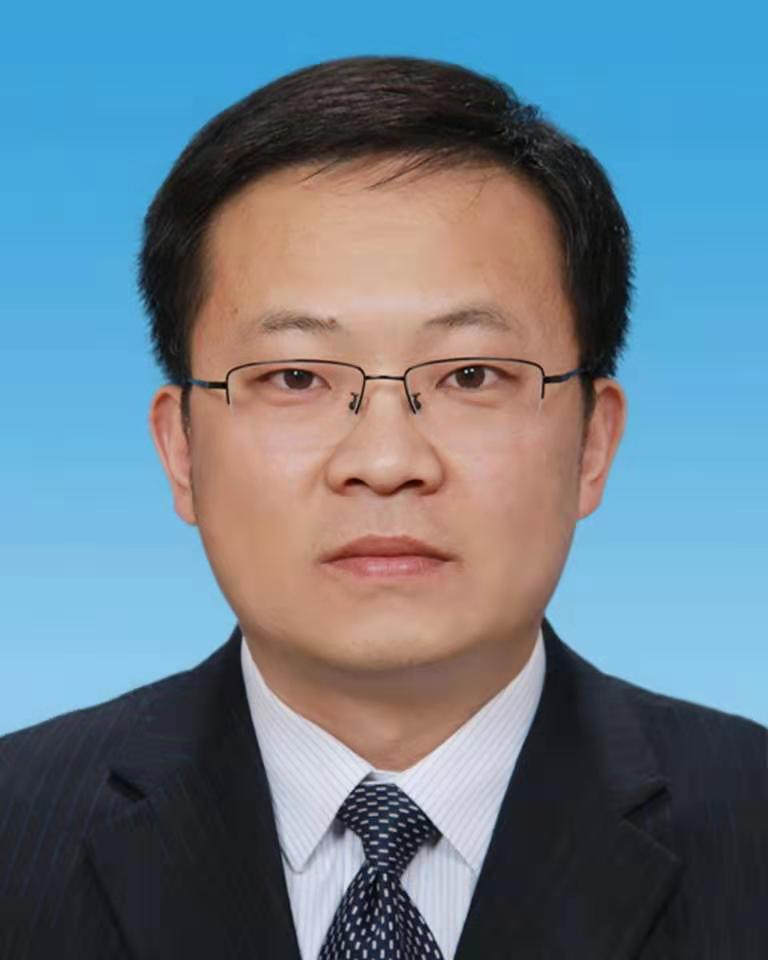 曾任 嘉祥 县 建设局 科员 , 嘉祥县建设局规划设计室副主任,嘉祥县