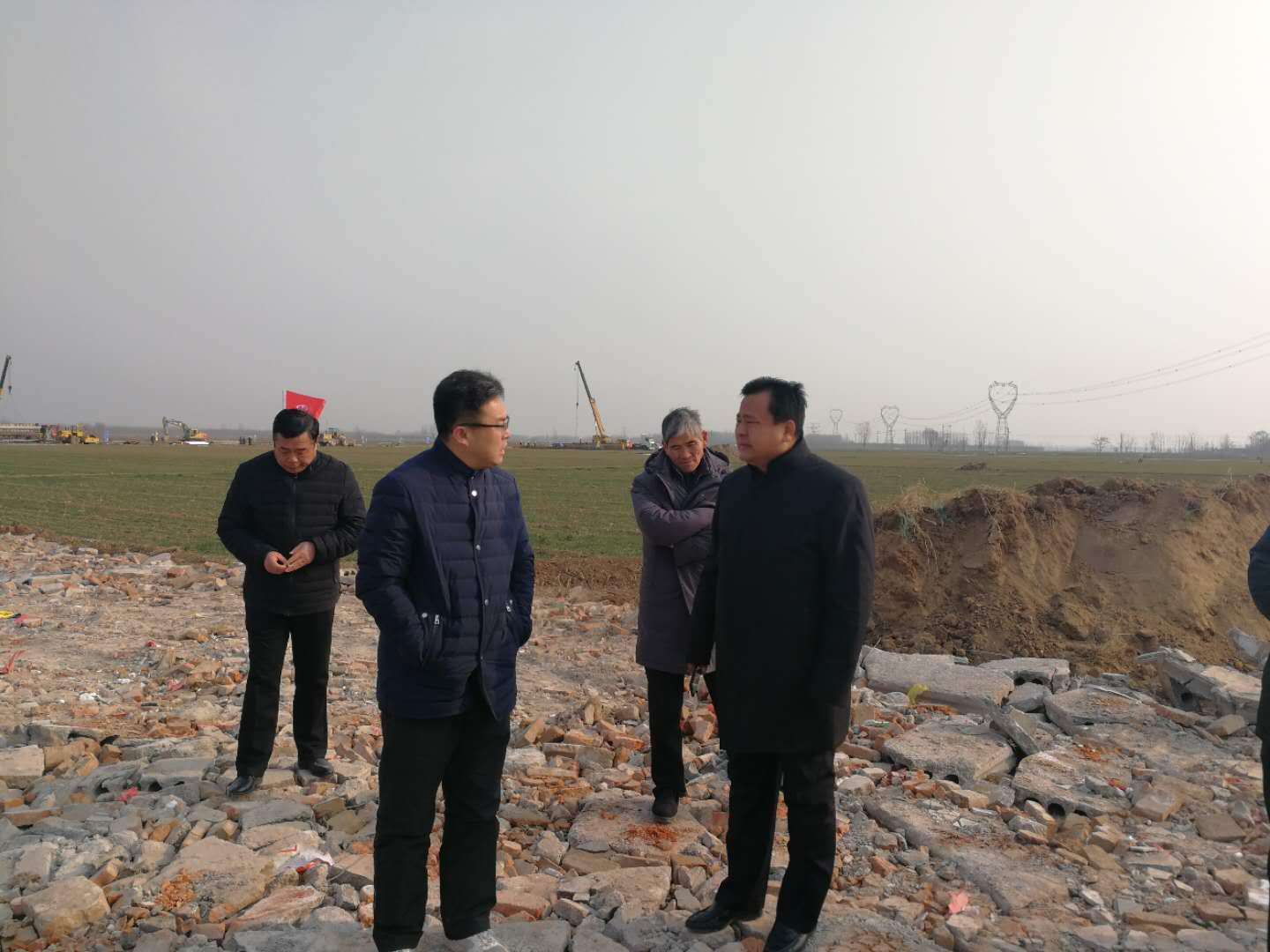 嘉祥县人民政府 工作动态 鲁南高铁项目征地进展顺利
